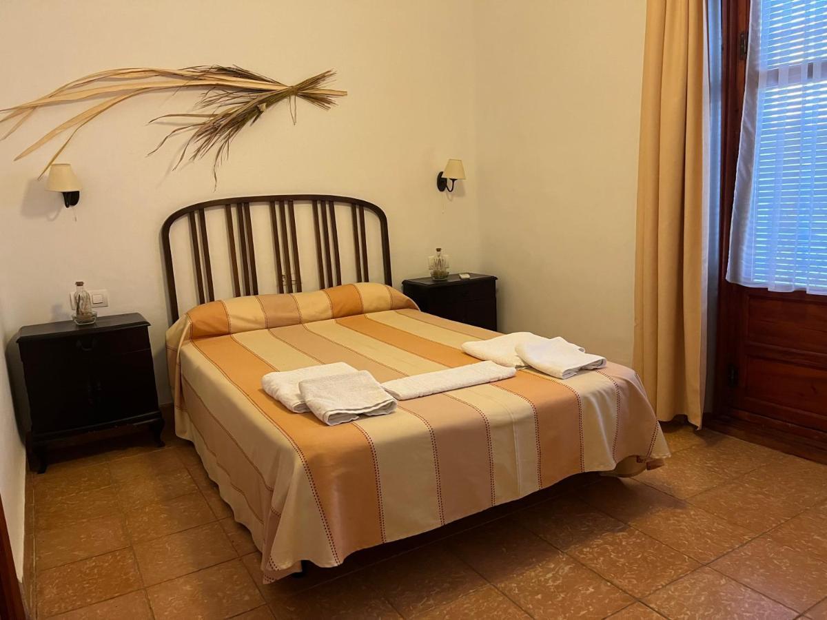 Pensjonat La Casa De Andujar Cubas  Zewnętrze zdjęcie