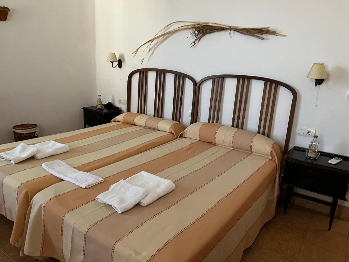 Pensjonat La Casa De Andujar Cubas  Zewnętrze zdjęcie